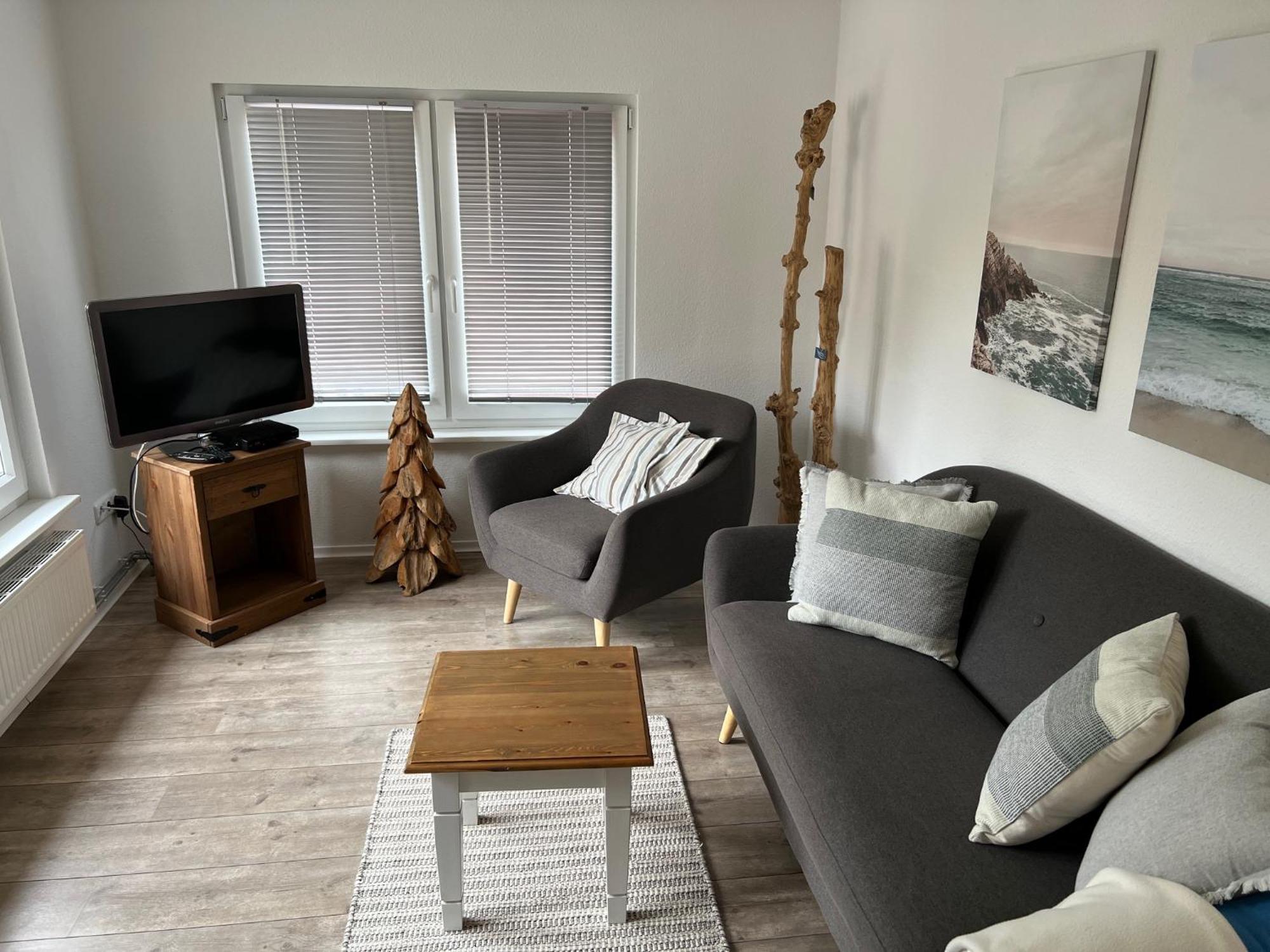 Haus Ole Apartment Kroslin Luaran gambar