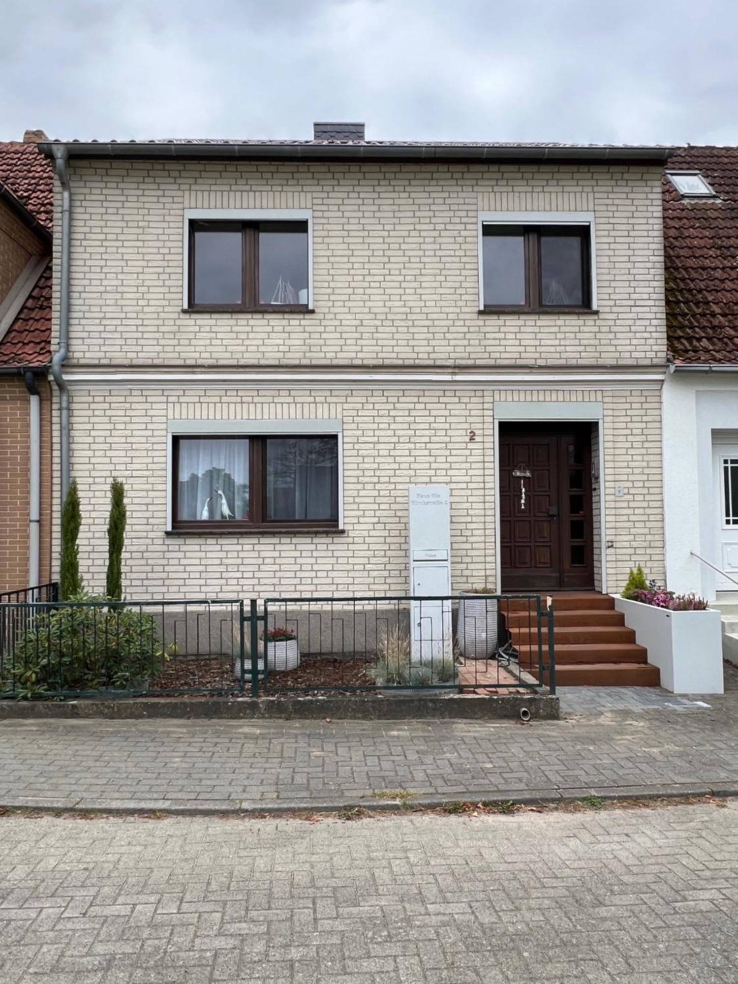Haus Ole Apartment Kroslin Luaran gambar